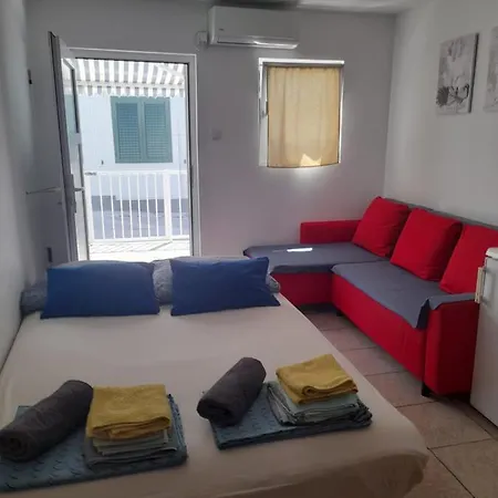 Apartment Goga2 Pirovac